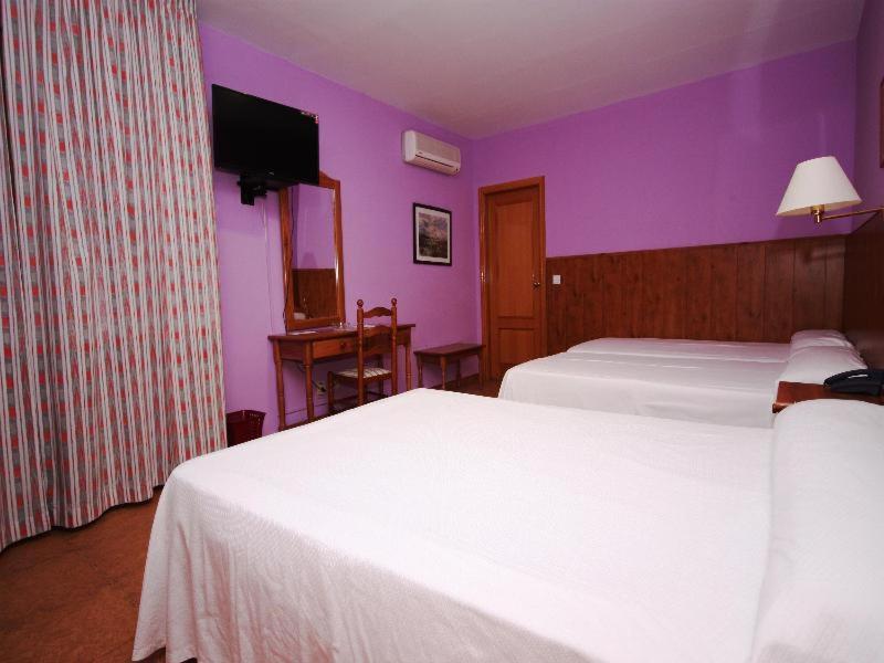 Hotel Rural Montana De Cazorla Арройо-Фрио Номер фото